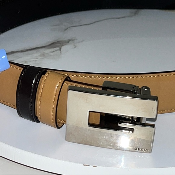 Gucci Reversible Men’s Belt, Black & Tan, Leather 45” long closure to end of tip - Picture 3 of 13
